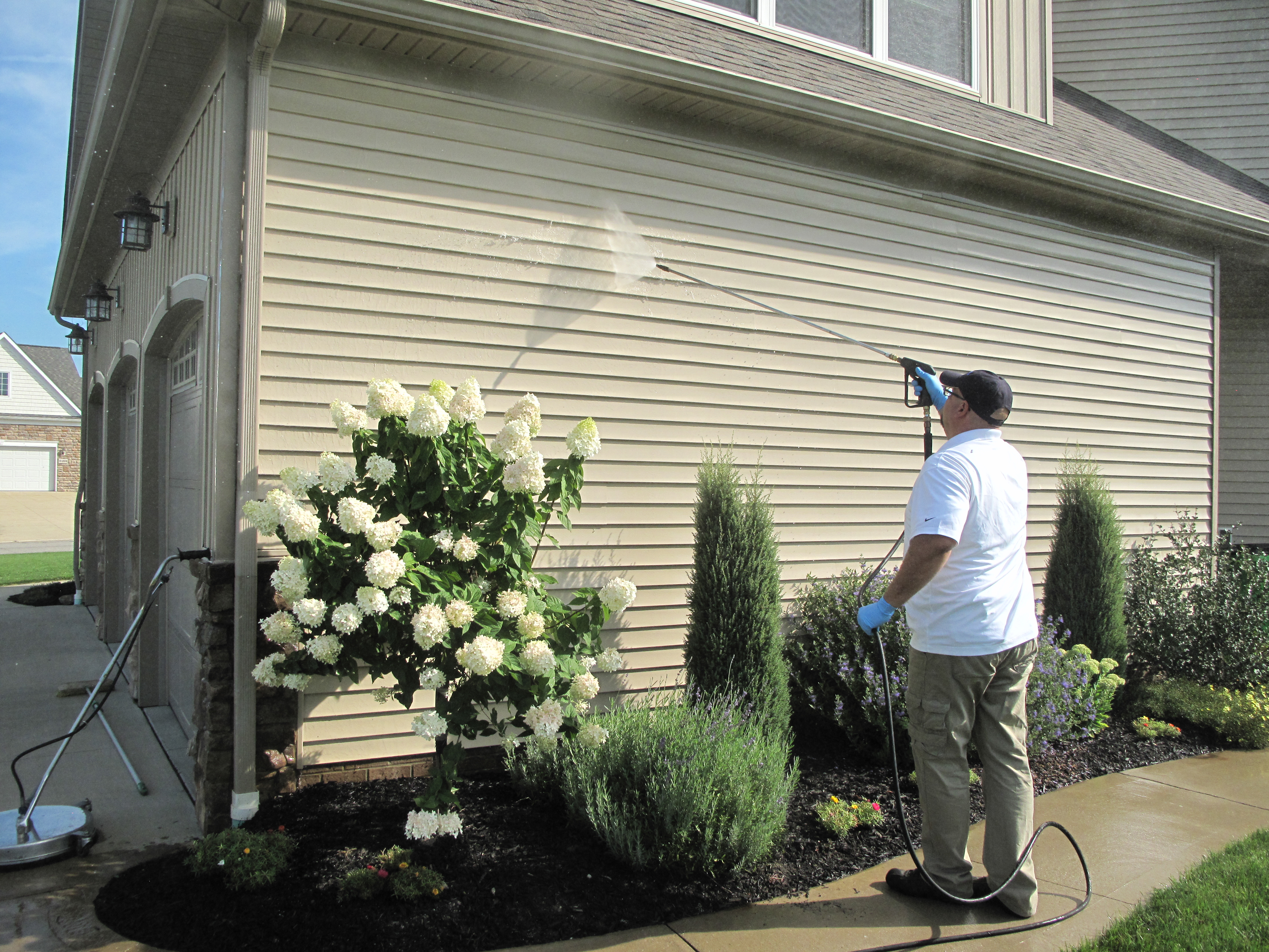 Pressure Washing in Chippewa Falls WI Sparkle Wash Eau Claire