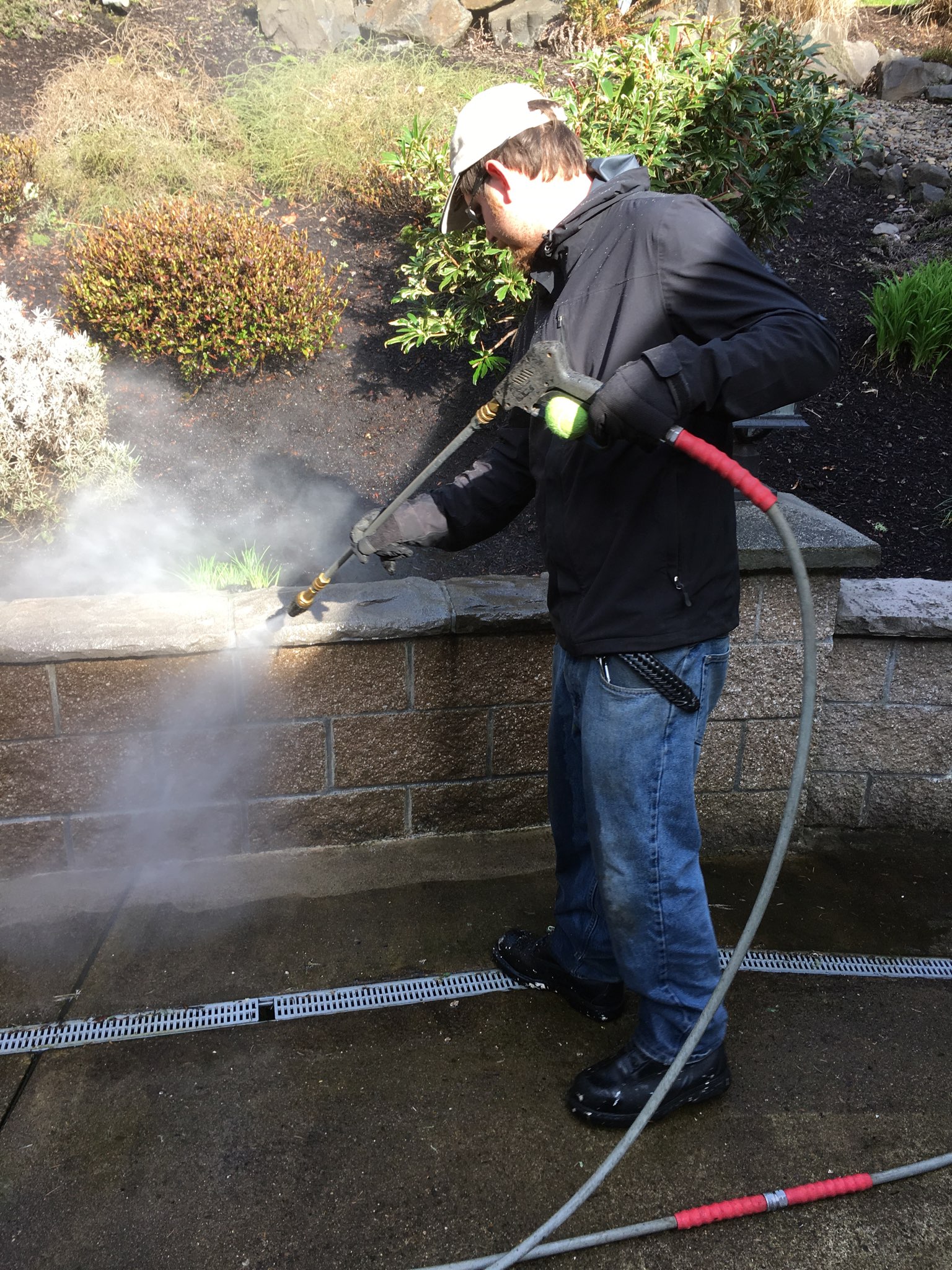 Sparkle Wash – Professional Pressure Washing & Restoration