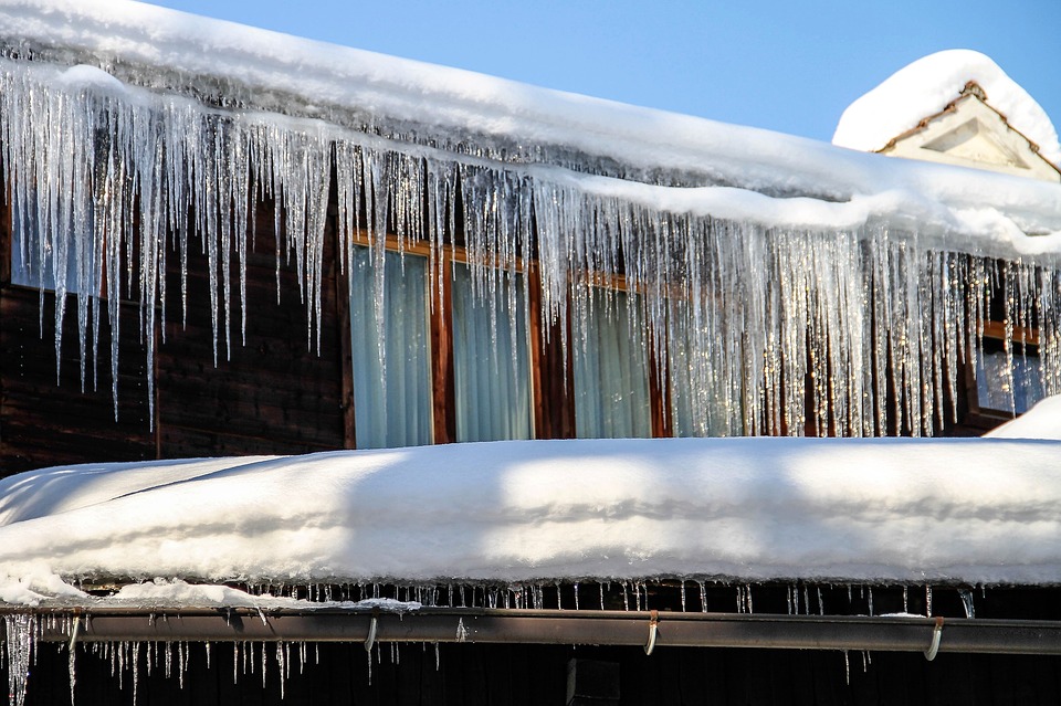 Ice Dam Removal & Prevention